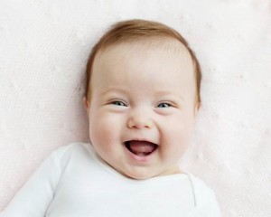 photo-baby-laughing-24_R